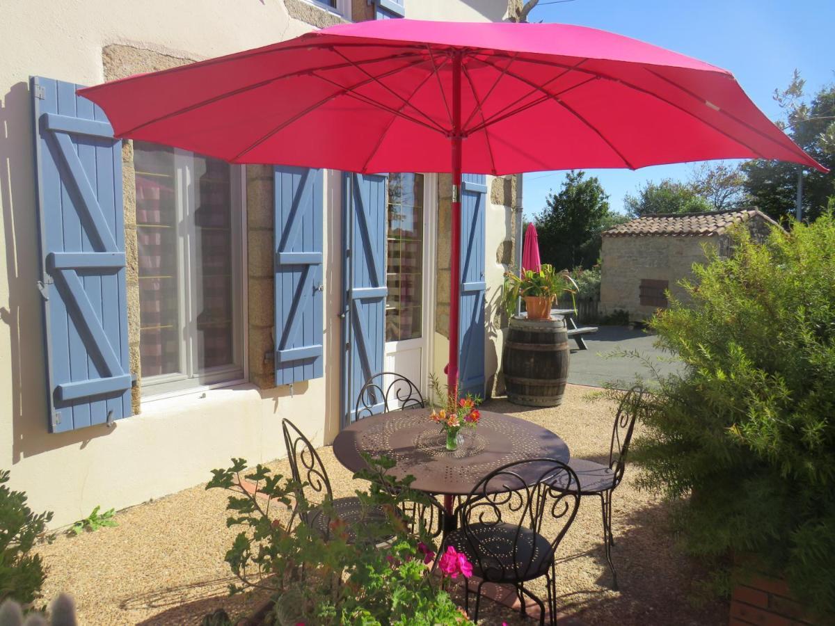 Domaine Des Fees Apartamento La Gaubretiere Exterior foto